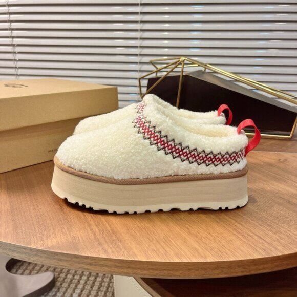 UGG TAZZ UGG BRAID SHEEPSKIN PLATFORM SLIPPERS SHOES - Picture 2 of 9